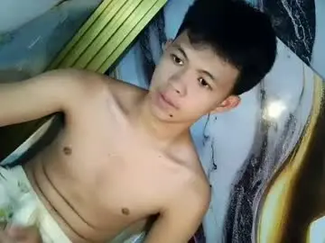 Chaturbate Best live sex cam show of urasian_bbboyxxx
