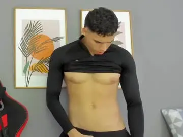 Chaturbate Live Porn of santana_maximo