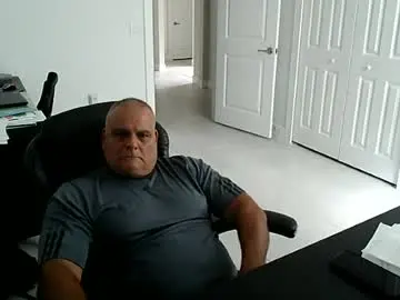 Chaturbate Free Live Porn of ivanny10