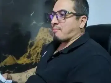Chaturbate Live Sex Cam of sir_dante_