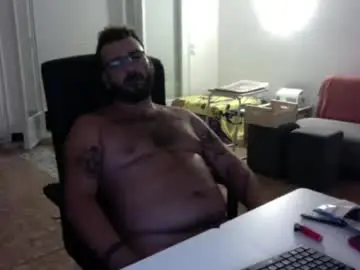Chaturbate Live Sex of redbonezzzz