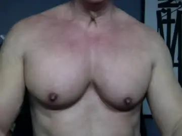 Chaturbate Live Sex Cam of bgdkmuscleguy