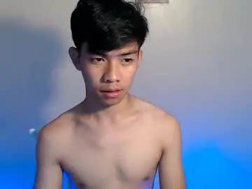 Chaturbate Live Sex of clyde_twinkx