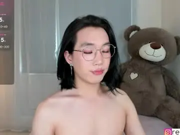 Chaturbate Sex Cam of ren_yoonn
