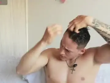 Chaturbate Free Porn Cam of muscle_king_cum