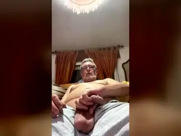 Chaturbate Live Sex Cam of lovetolick1703