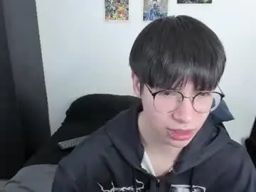 Chaturbate Free Porn Cam of andy_bankai