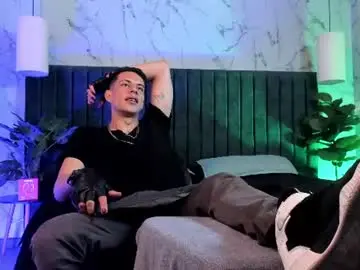 Chaturbate Best live sex cam show of dustin_sonne