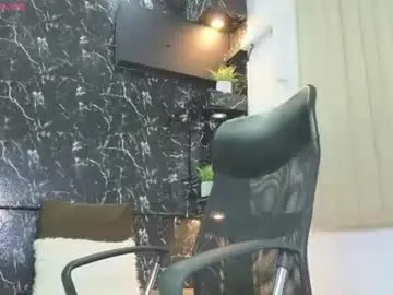 Chaturbate Free Porn Cam of dylanstonne1