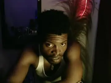 Chaturbate Free Porn Cam of brayan1111x
