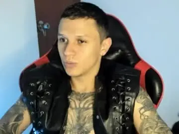 Chaturbate Live Porn of masterdave7