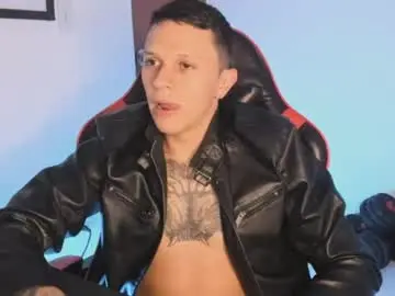 Chaturbate Watch Live Sex Cams of masterdave7