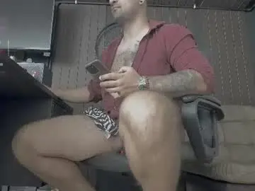 Chaturbate Best live sex cam show of leon_1717
