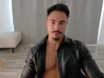 Chaturbate Best live sex cam show of master_lukass