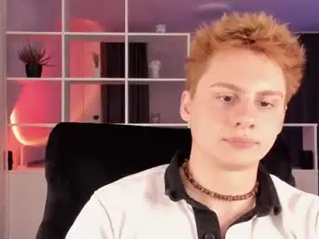 Chaturbate Nude Webcam of sunburn_boy