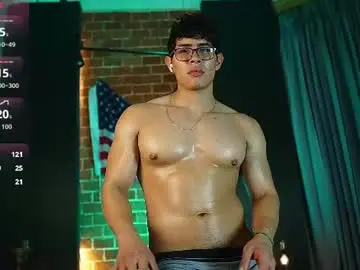 Chaturbate Live Sex Cam of grayandrews