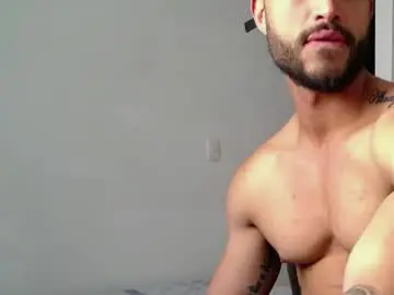 Chaturbate Live Porn of claybrown_