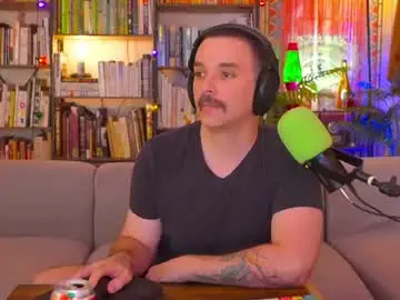 Chaturbate Nude Webcam of hipstertrashdumpsterfire