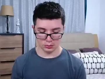 Chaturbate Best live sex cam show of kevinhunts