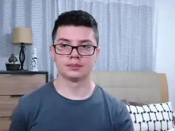 Chaturbate Free Porn Cam of kevinhunts