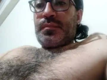 Chaturbate Sex Cam of luis2988z