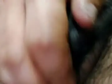 Chaturbate Live Sex Cam of luis2988z