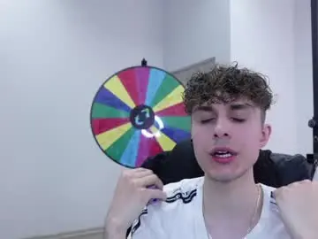 Chaturbate Free Porn Cam of damien_dallas