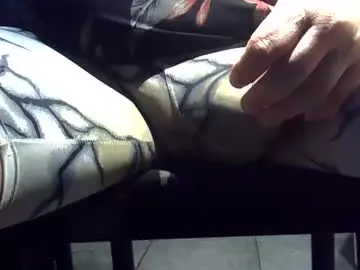 Chaturbate Private Sex Chat of zefbsmmkdwdj