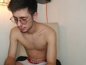 Chaturbate Sex Chat of andy_collins__