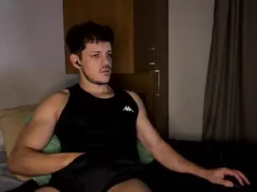 Chaturbate Live Porn of braziliangoodboy