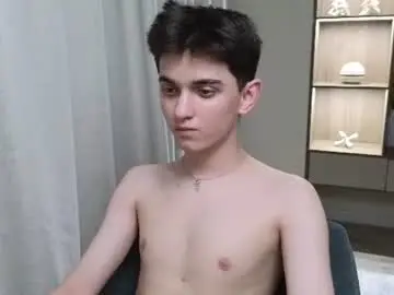 Chaturbate Free Porn Cam of alexander_18_xxl