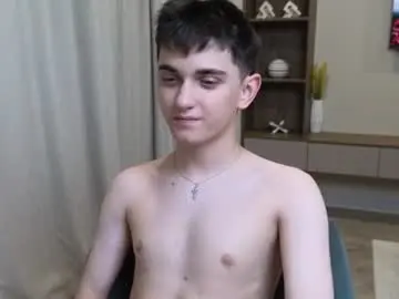 Chaturbate Live Sex Cam of alexander_18_xxl
