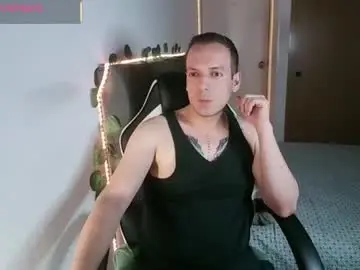 Chaturbate Watch Live Sex Cams of cerso1