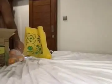 Chaturbate Live Sex Cam of _alan_bear_