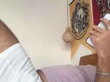 Chaturbate Live Sex Cam of _alan_bear_