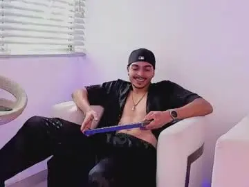 Chaturbate Free Live Porn of axelstones_
