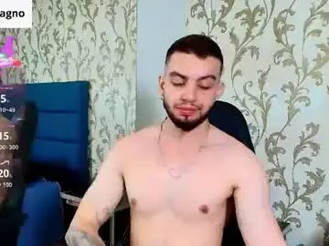 Chaturbate Watch Live Sex Cams of michael_magno