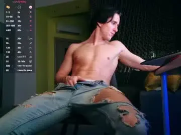Chaturbate Live Sex of christianlevine_