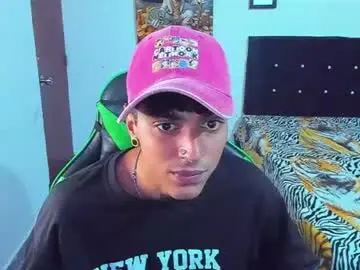 Chaturbate Best live sex cam show of zafirocum
