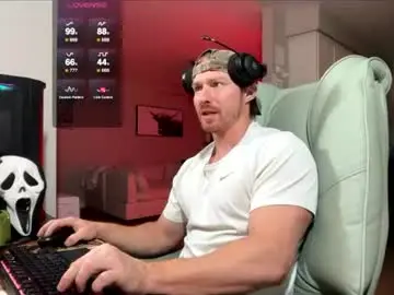 Chaturbate Watch Live Sex Cams of bigmcr1