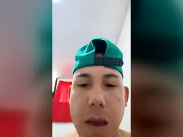 Chaturbate Live Sex of algris1997