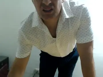 Chaturbate Adult Webcam of daddyhot_alejandro
