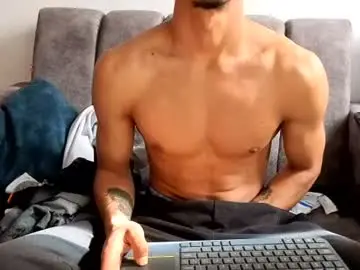 Chaturbate Watch Live Sex Cams of sornero777111