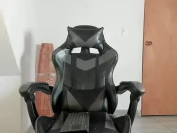 Chaturbate Live Sex of leo_jones389