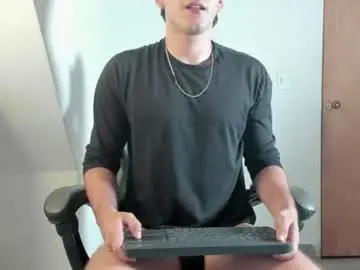Chaturbate Live Sex of leo_jones389