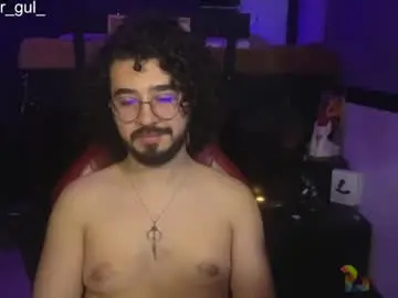 Chaturbate Nude Webcam of artorias_4