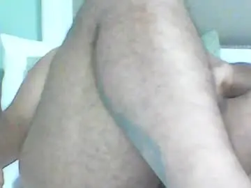Chaturbate Live Sex Cam of lukacavani33