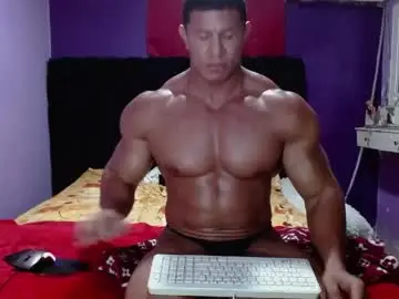 Chaturbate Live Sex Cam of alex_bigcumvez
