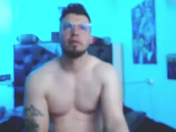 Chaturbate Live Sex Cam of brad_hot_boy
