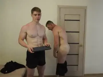 Chaturbate Watch Live Sex Cams of kevin_geo